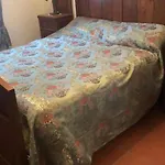 Nocleg ze śniadaniem La Maison Rouge *