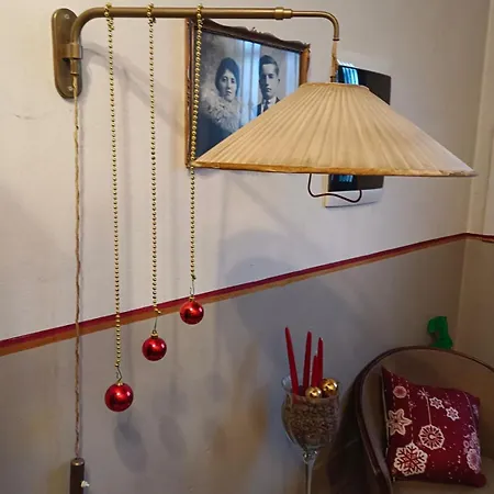Oda ve Kahvaltı La Maison Rouge *
