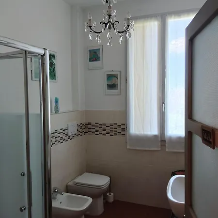 La Maison Rouge Oda ve Kahvaltı Crespellano