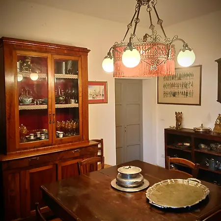 La Maison Rouge *