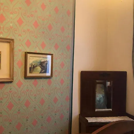 La Maison Rouge