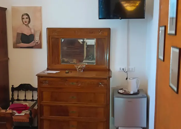 Couette-café La Maison Rouge *